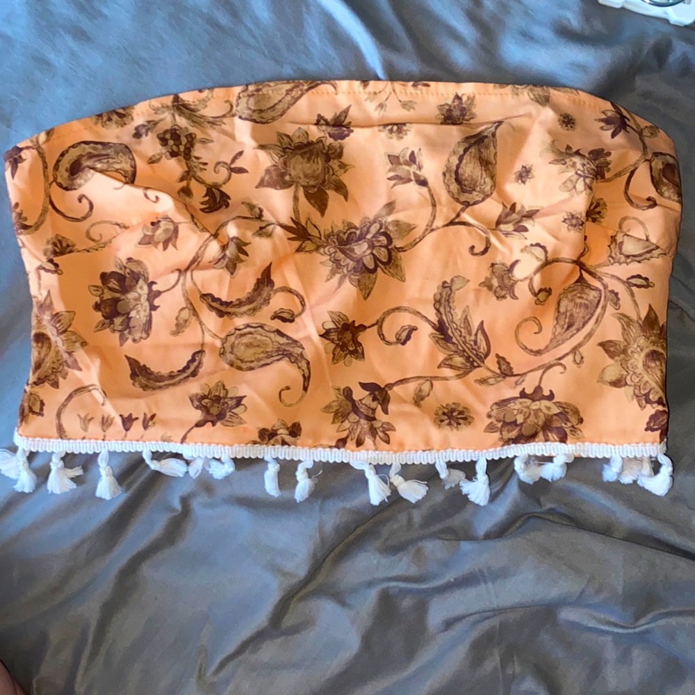 Crop/tube top style